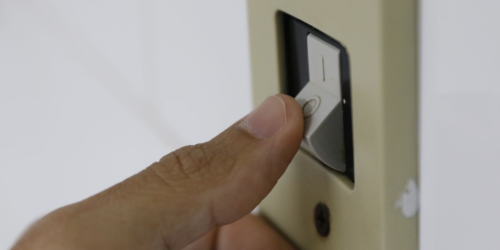 uff-desenvolve-dispositivo-que-rastreia-furtos-de-energia-eletrica