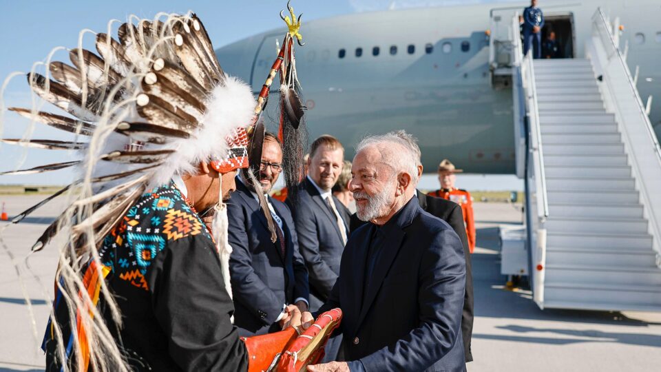 fazendo-o-jogo-da-russia