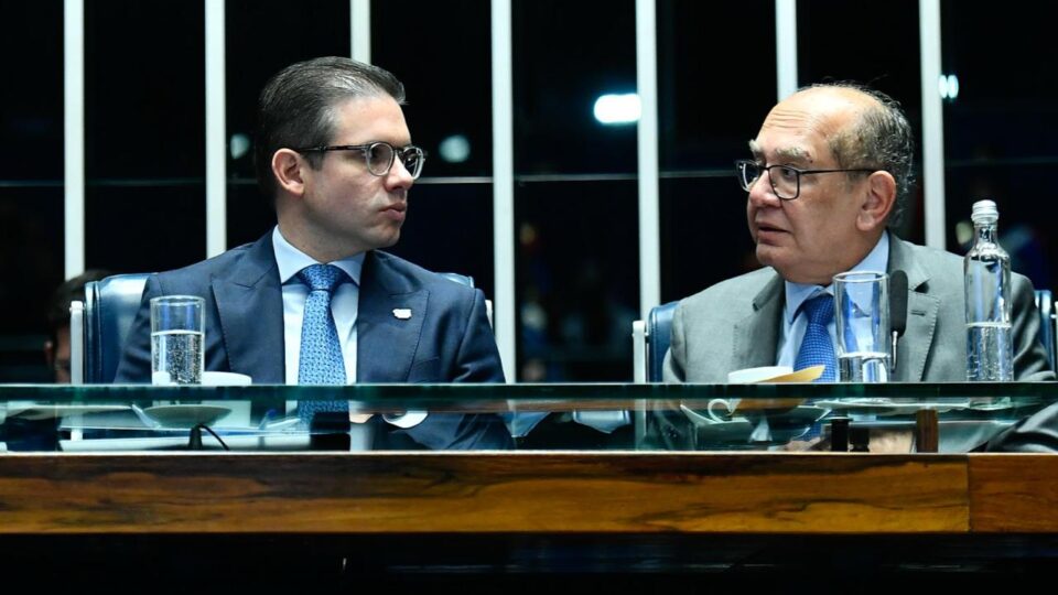 crise-do-iof-chega-ao-“gilmarpalooza”-sonho-internacional-de-lula-afunda.-a-saude-de-bolsonaro