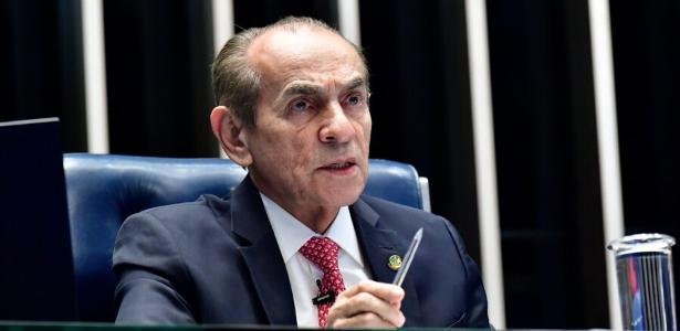 sob-criticas,-novo-codigo-eleitoral-e-adiado-de-novo-na-ccj-do-senado