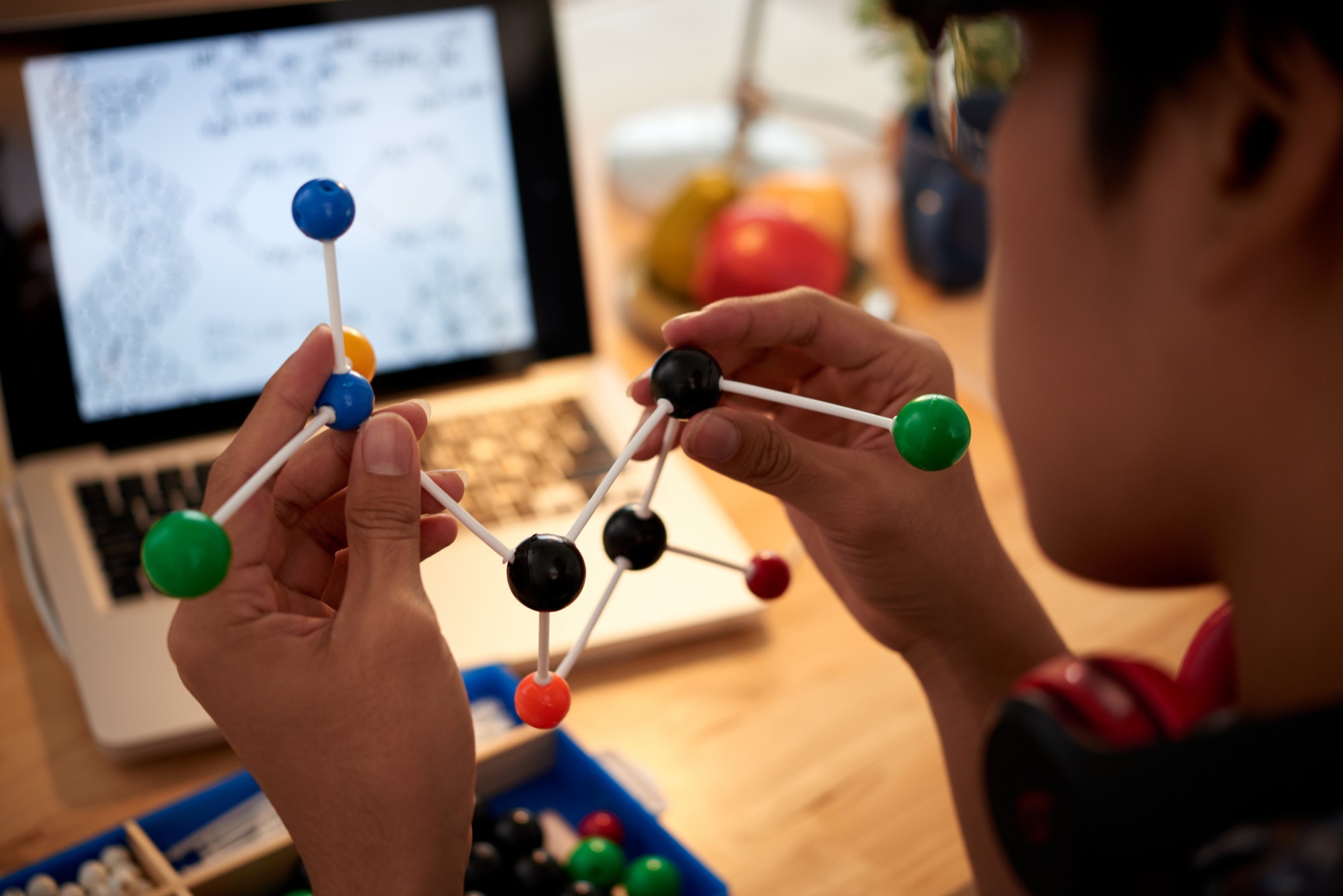 ciencias-da-natureza-no-enem:-veja-temas-que-mais-caem-na-prova-e-como-se-preparar