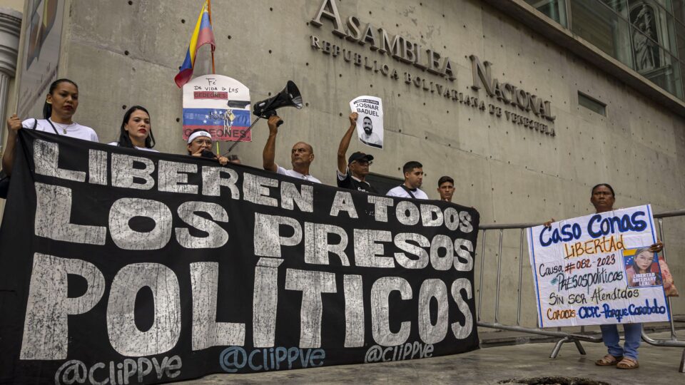 apos-um-mes-sem-maduro,-venezuela-mudou-pouco