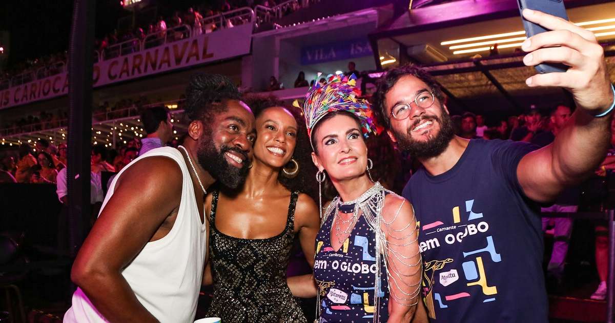 anitta,-fatima-bernardes-e-mais-famosos-curtem-desfile-das-campeas-na-sapucai;-confira