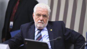 apos-acao-da-pf,-wagner-nega-atuacao-em-favor-do-master