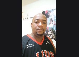 cantor-de-pagode-e-morto-a-tiros-em-mesquita,-na-baixada-fluminense