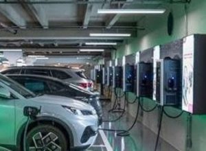 mobilidade-eletrica:-regras-de-bombeiros-dificultam-recarga-em-condominios