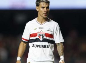 sao-paulo-recusa-investida-do-besiktas-pelo-atacante-ferreira