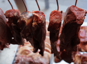 exportacao-de-carne-bovina-do-brasil-supera-300-mil-t-em-setembro,-novo-recorde,-diz-secex