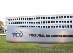 o-suicidio-fiscal-do-governo-e-o-puxao-de-orelha-do-tcu