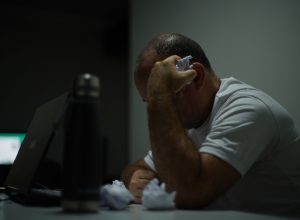 professor-de-licenca-medica-vence-reality-show-e-causa-debate-sobre-saude-mental