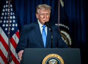 ataque-em-brown:-trump-suspende-sorteio-de-green-cards-apos-saber-que-atirador-foi-beneficiado