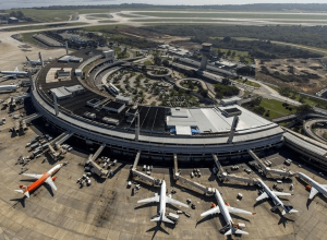 aena-vence-leilao-do-aeroporto-do-galeao-com-lance-de-r$-2,9-bilhoes