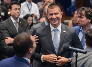 pdt-aciona-stf-para-anular-eleicao-de-douglas-ruas-na-alerj