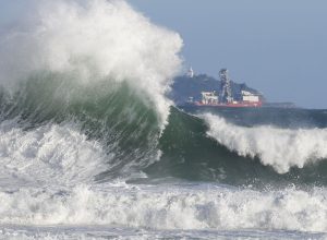 bombeiros-do-rj-realizaram-mais-de-8-mil-salvamentos-no-mar-em-2026