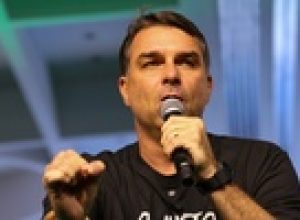 flavio-tera-reuniao-com-bancada-do-pl-apos-crise-por-audio-para-vorcaro