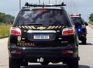 pf-combate-trafico-internacional-de-drogas-em-10-cidades-catarinenses