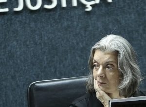 carmen-lucia-vota-por-derrubar-flexibilizacao-da-lei-da-ficha-limpa 