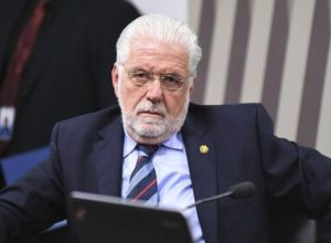 apos-acao-da-pf,-wagner-nega-atuacao-em-favor-do-master