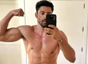 acusado-por-bella-campos-de-feder,-caua-reymond-admitiu-que-nao-usa-desodorante